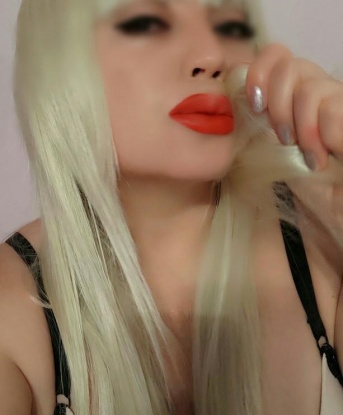 Зина, 38